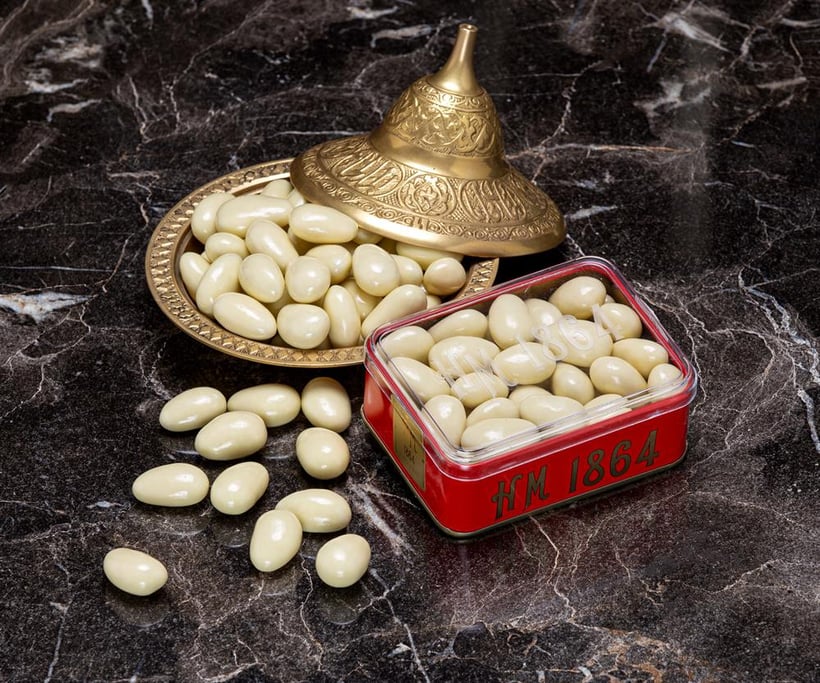 Gourmet Treat Dragee Di Cioccolato Alle Mandorle Con Mastice - Scatola Di Metallo Piccola