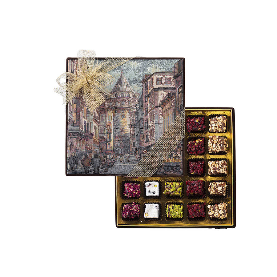 Ειδική χειροποίητη τουρκική απόλαυση σε ταπισερί υφασμένη από τον Πύργο του Γαλατά