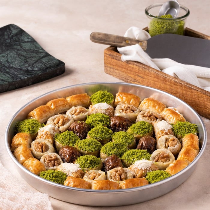 Baklava med valnötsbaklava 1,5 kg bricka