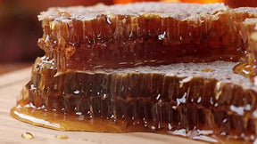 Hakkari Black Hive Honeycomb  Natural Pure Honey 1 Kg.