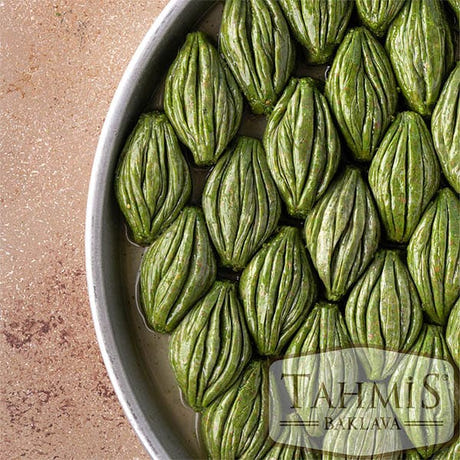 Mussel Pistachio Baklava 2.5 Kg. — view 2
