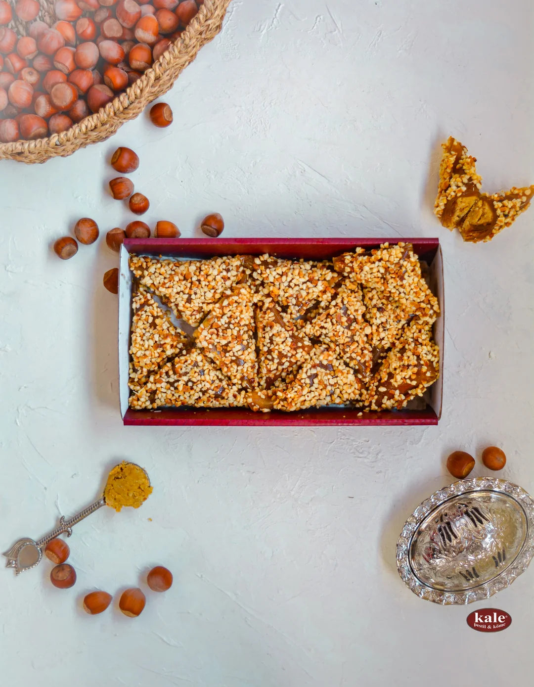 Hasselnöt Amulett Frukt Läder Dessert Nutty Pestil 1 Kg.