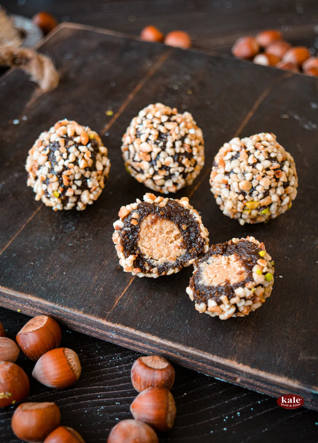 Hasselnötsinfuserad choklad Pestil Snack 500 g.