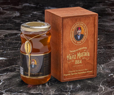Black Hive Organic Strained Pure and Natural Honey 500 G.