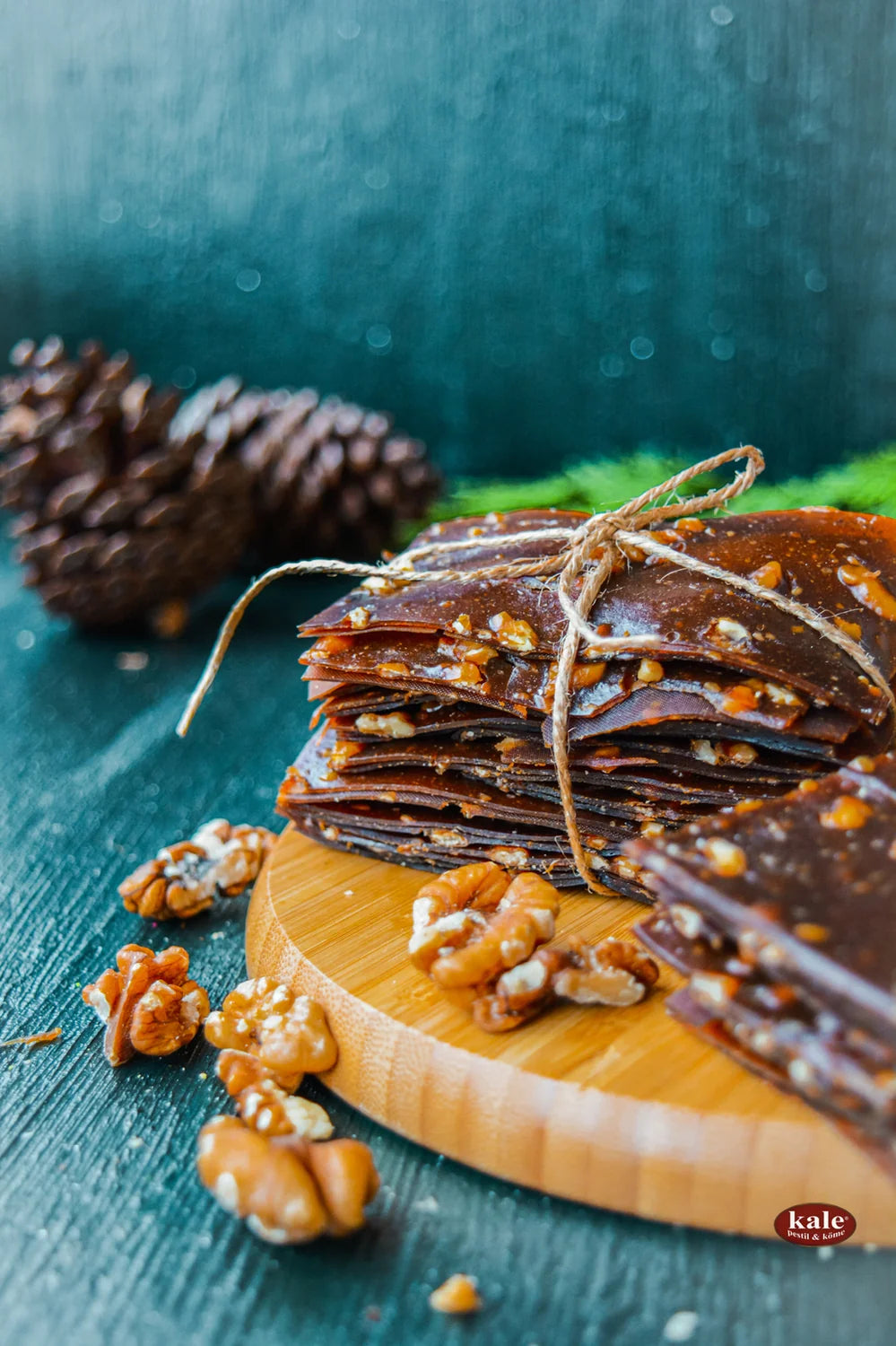 Blandad mullbärspestil med hasselnötter och valnötter 600 g.