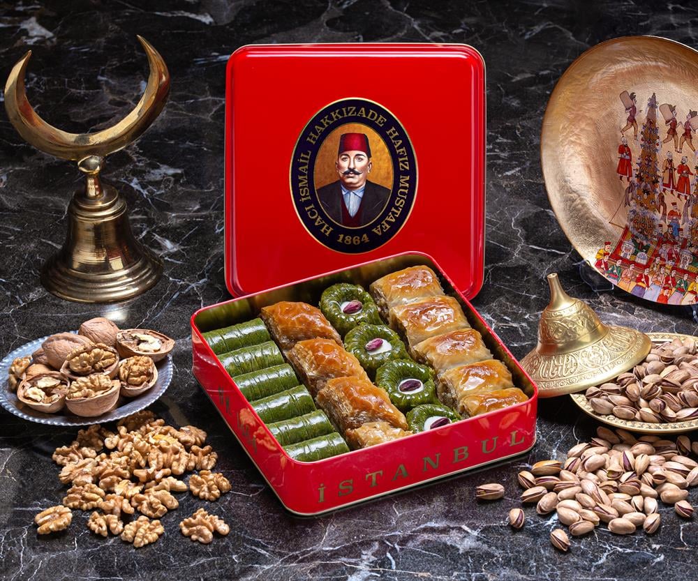 Baklava Gourmet Aux pistaches Et Aux NOIX - Petite Boîte