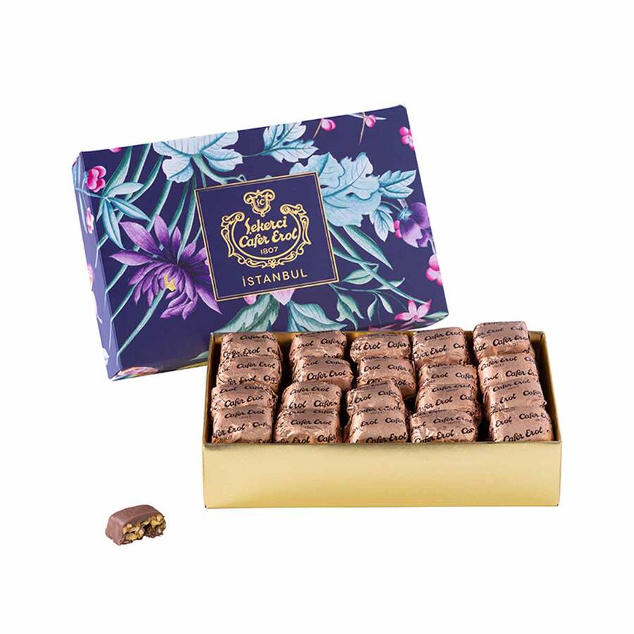 Special Croquant Chocolate in Patterned Cardboard Box 450 G.