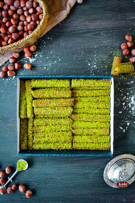 Pistachio Rolled Fruit Leather Nutty Pestil 1 Kg. — view 2