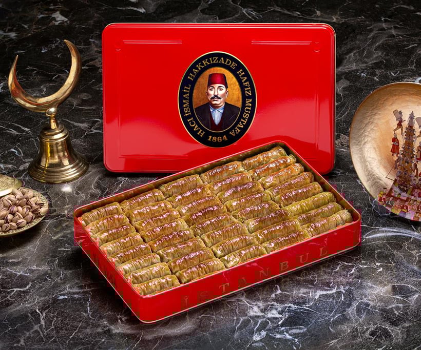 Żółta birmańska baklava z pistacjami - duże pudełko