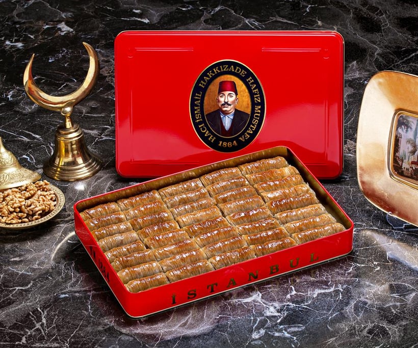 Gourmet Żółta Birma z orzechami włoskimi - duże pudełko XL